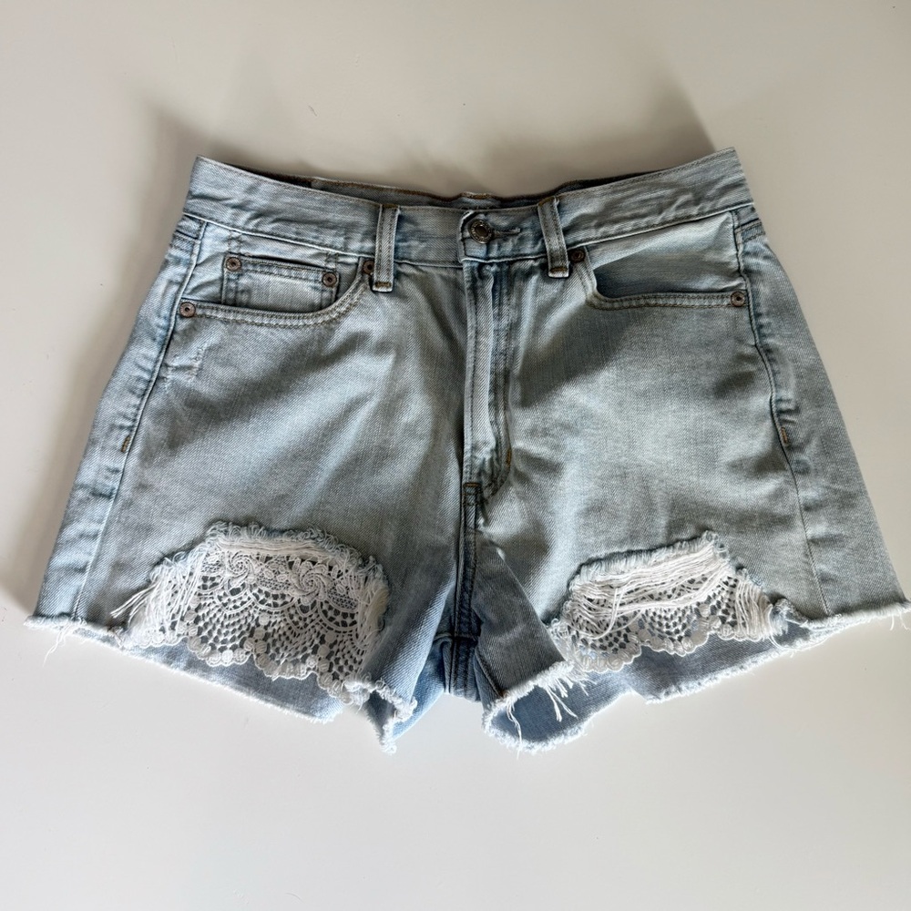 American Eagle Mom Jean Crochet Shorts